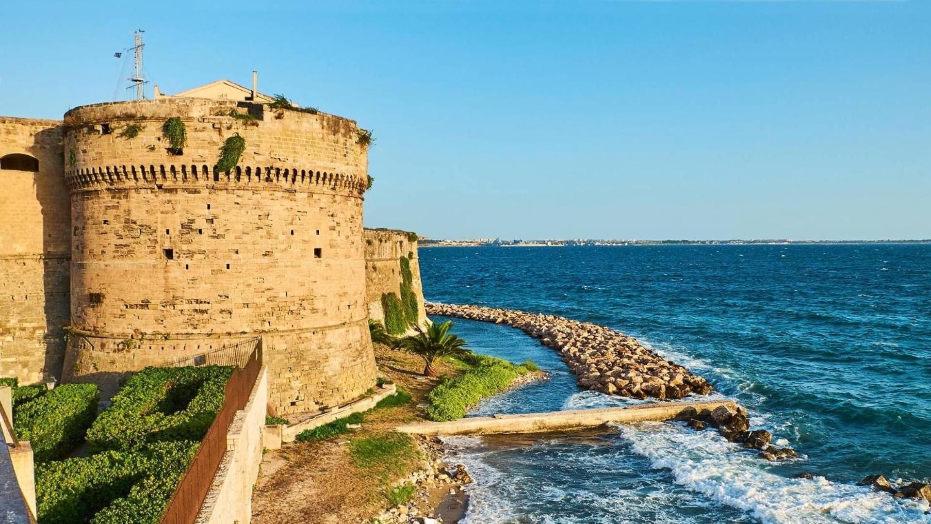Il Pavone Otel Taranto Dış mekan fotoğraf